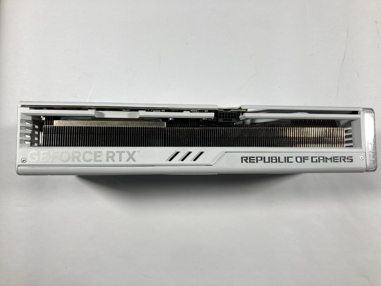 BH 2 1 AL 1 VER ASUS ROG Strix - Rtx 4090 24Gb Graphics Card incelemesi ve fiyatı